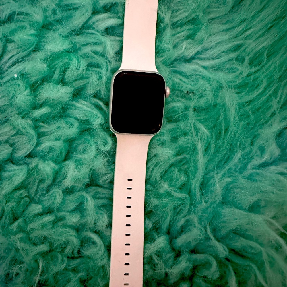 Apple Watch. Series 8. 41mm